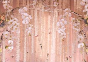 Bleikur blómaveggur